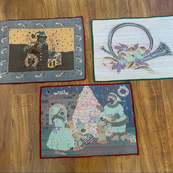 VTG 90’s Holiday Christmas Tapestry Needlepoint Decorative Placemats 3Pcs - Picture 5 of 10